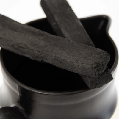 2 bâtons de charbon pour carafe - Origine France