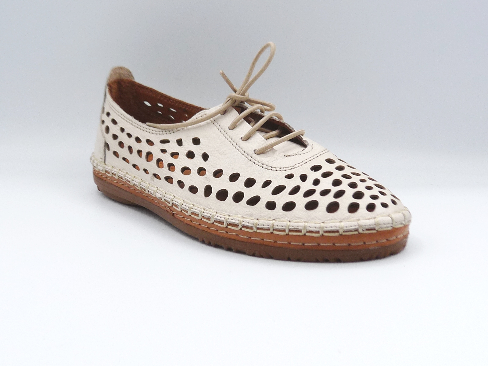 PALS Beige