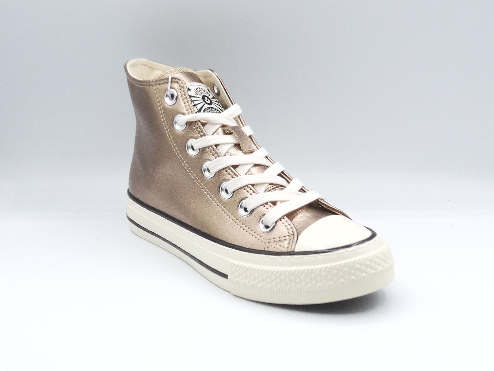 Victoria 1057106 (1)
