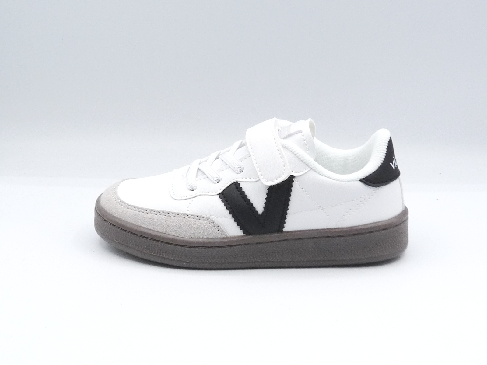 Victoria 1256100 (2)