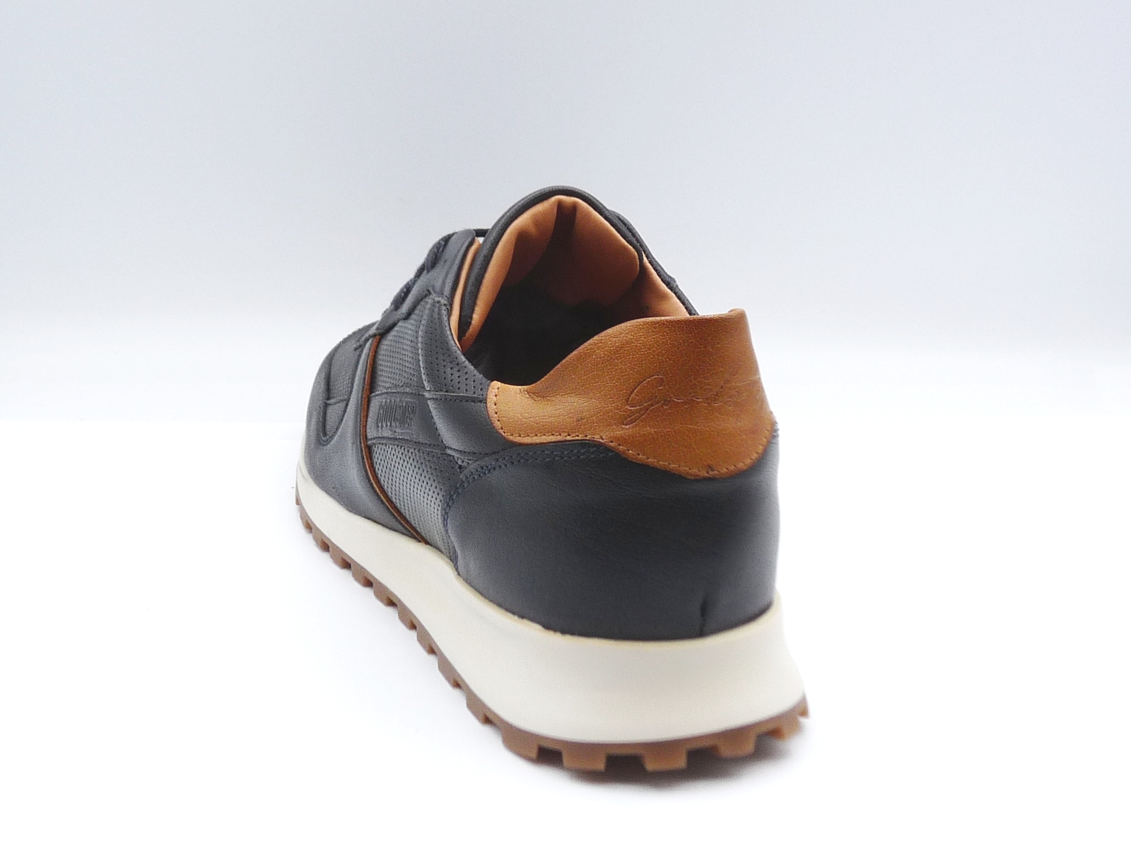 Goodstep Russel (3)
