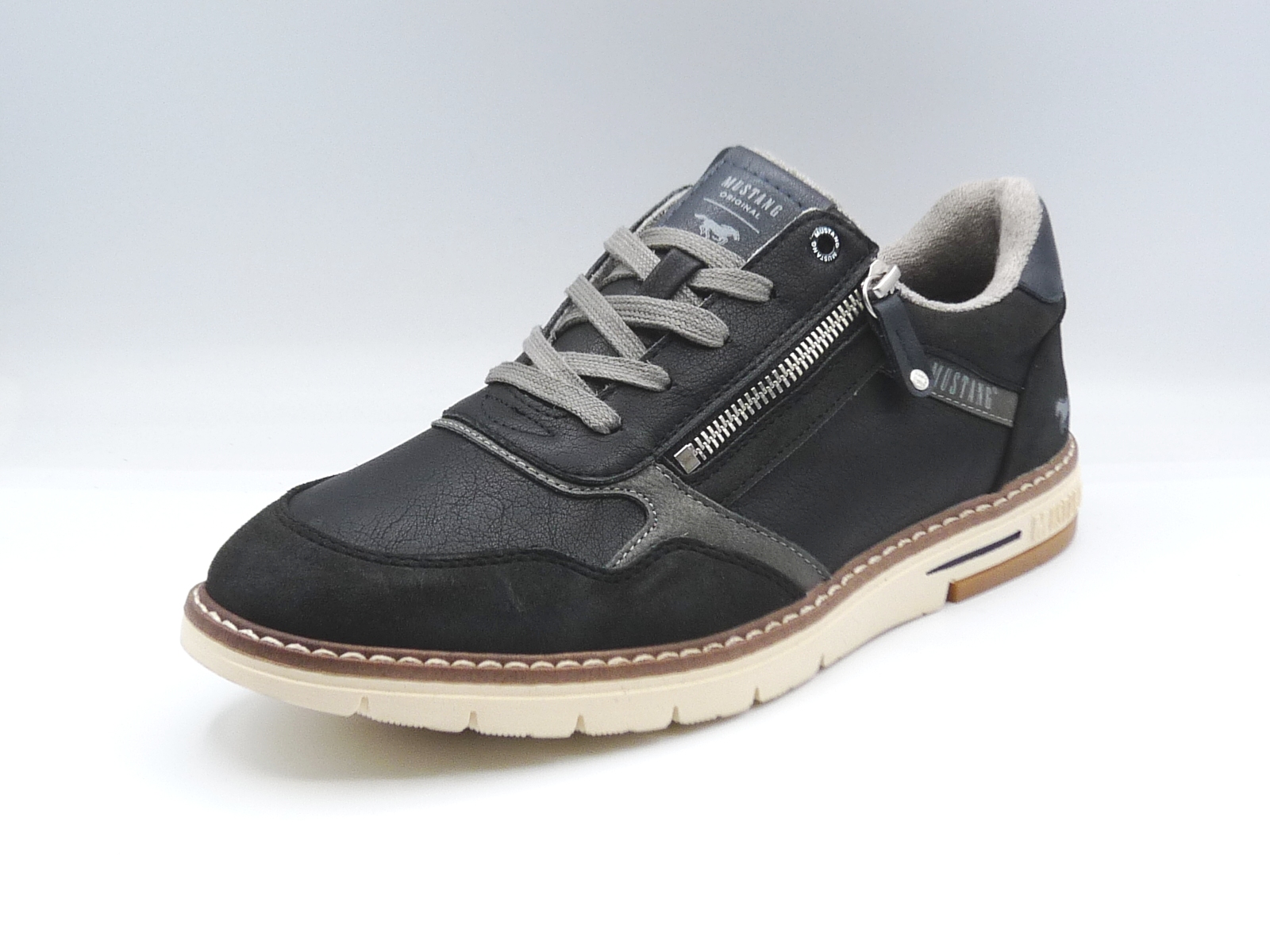 SCHALBE Noir