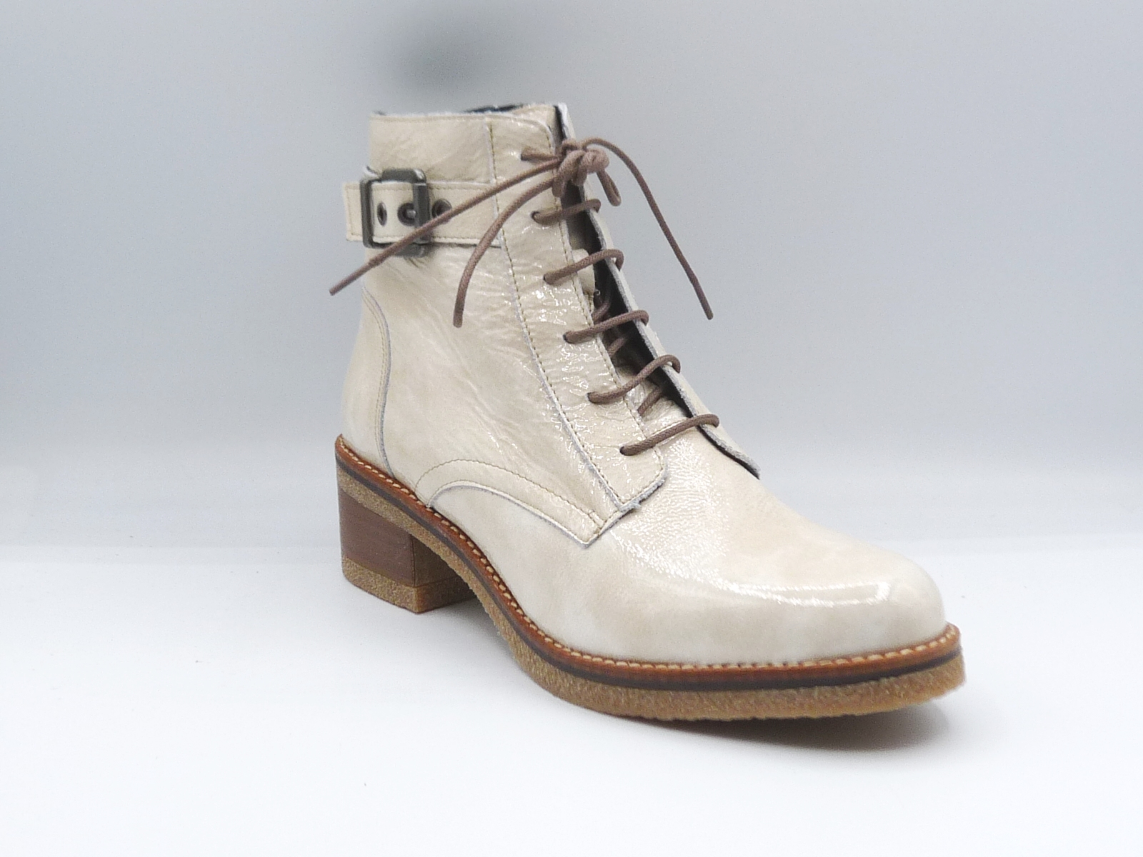 LUCERO Beige
