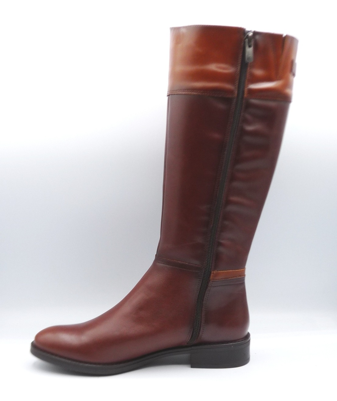 Dorking D7687 (4)