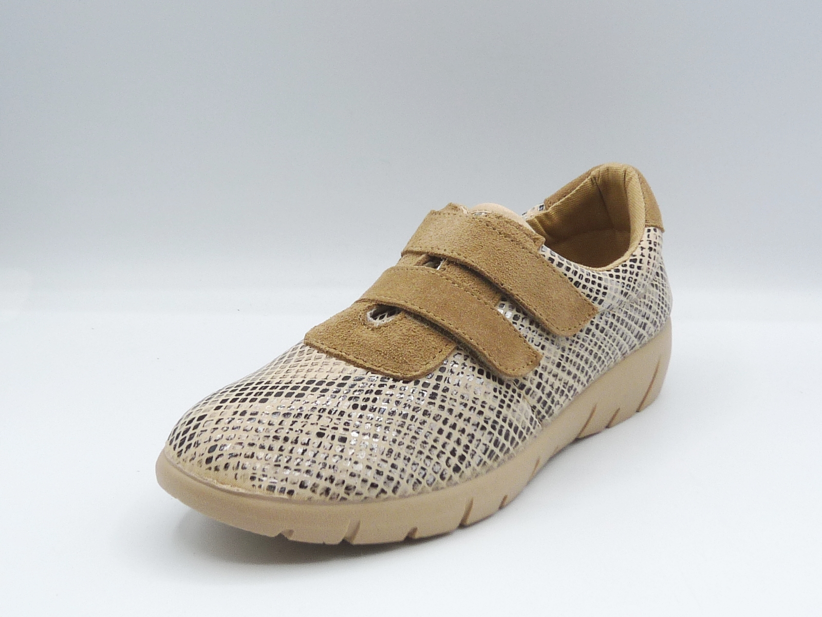 LYRIQUE Beige