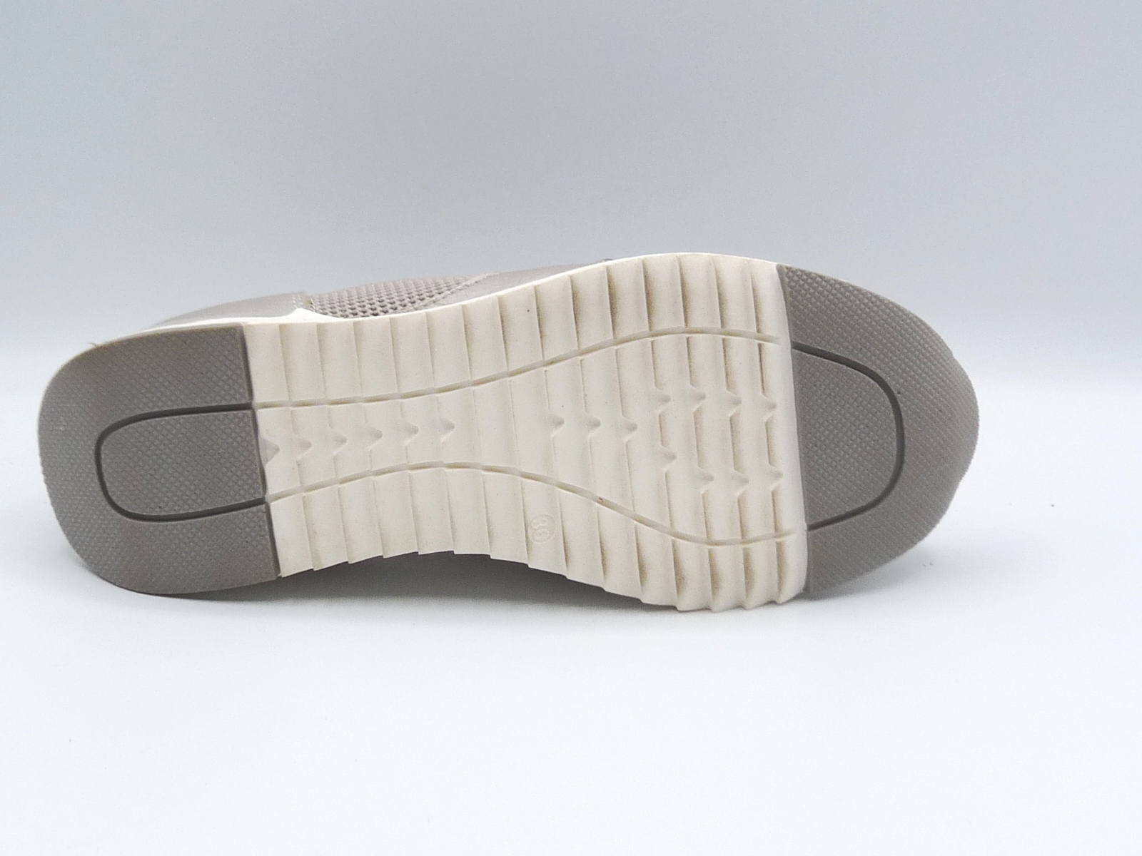 Caprice 24536-42 (5)