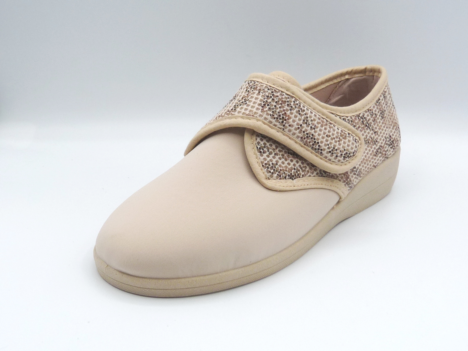 LYCRO Beige