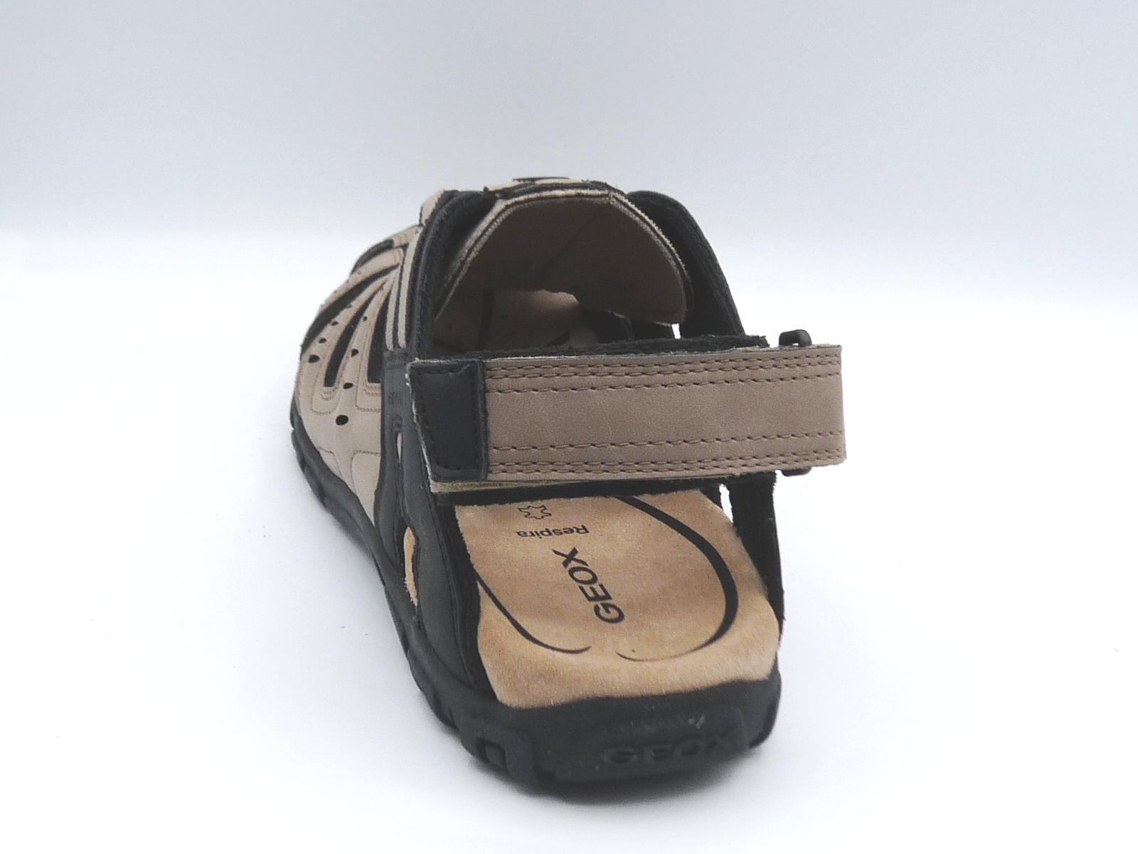 Geox U4524C (3)