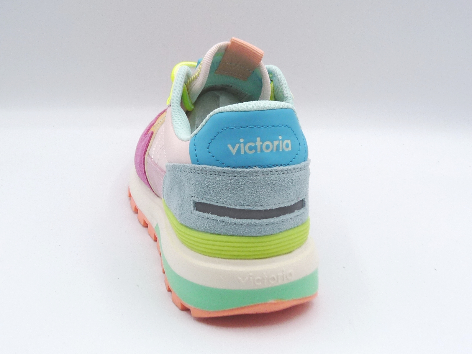 Victoria 1156110 (8)