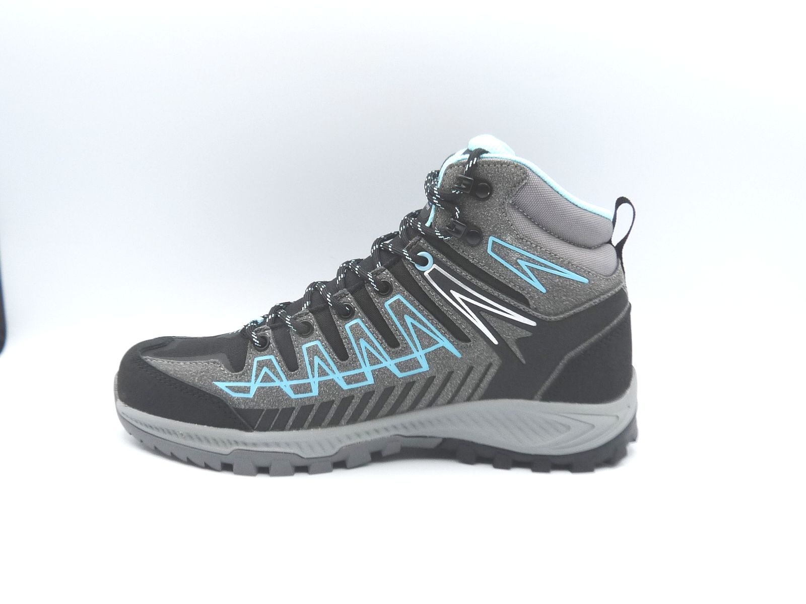 Trezeta Thunder WMid (4)