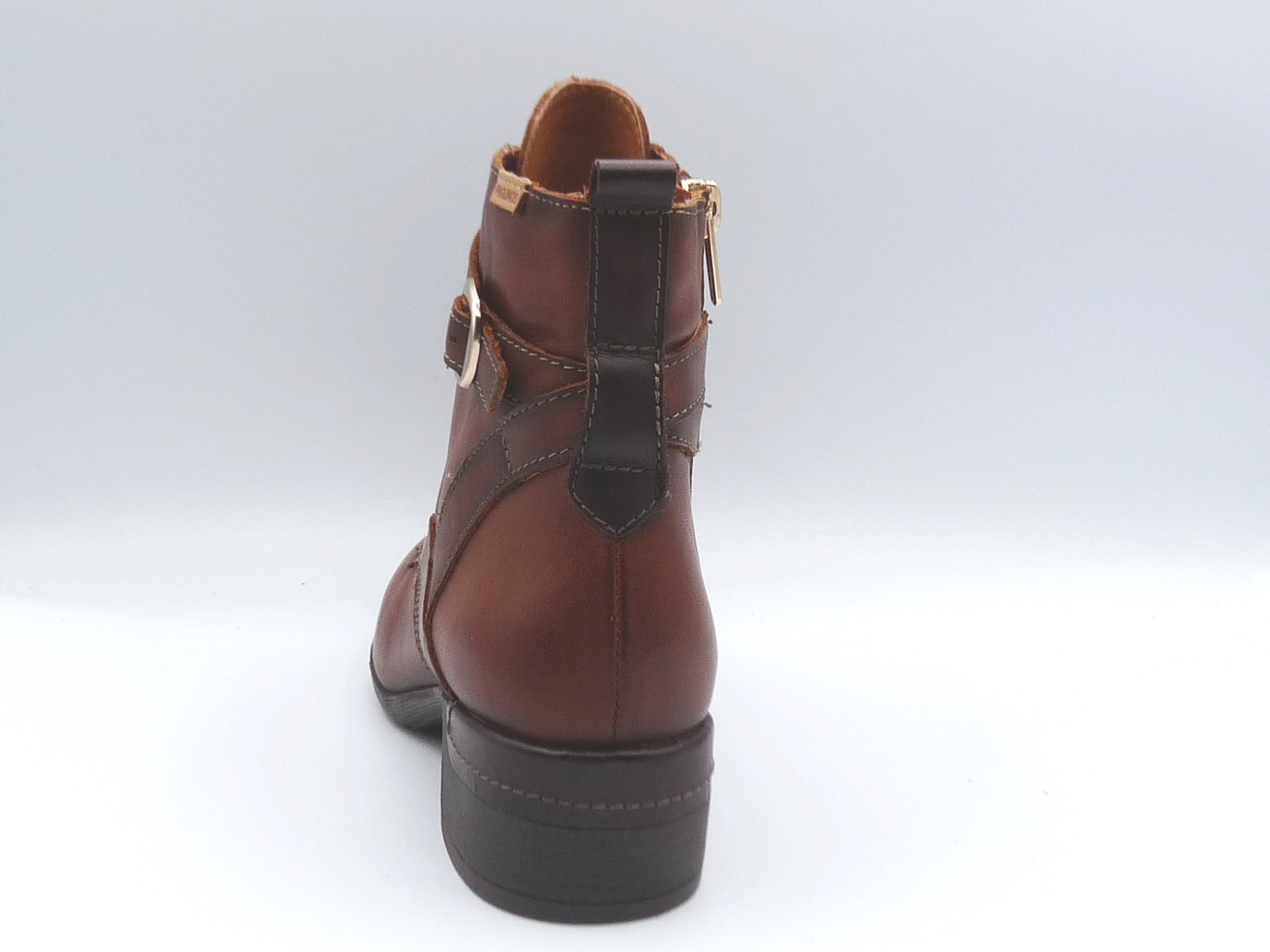 Pikolinos W6W-8996C1 (3)