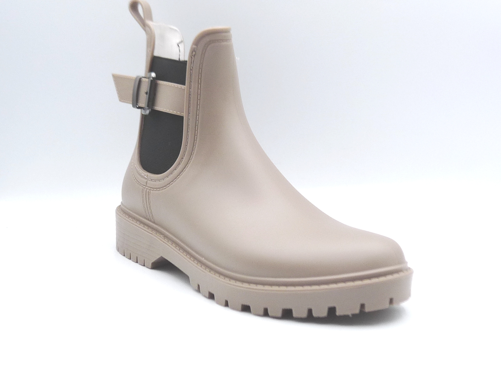 LLUVA Beige