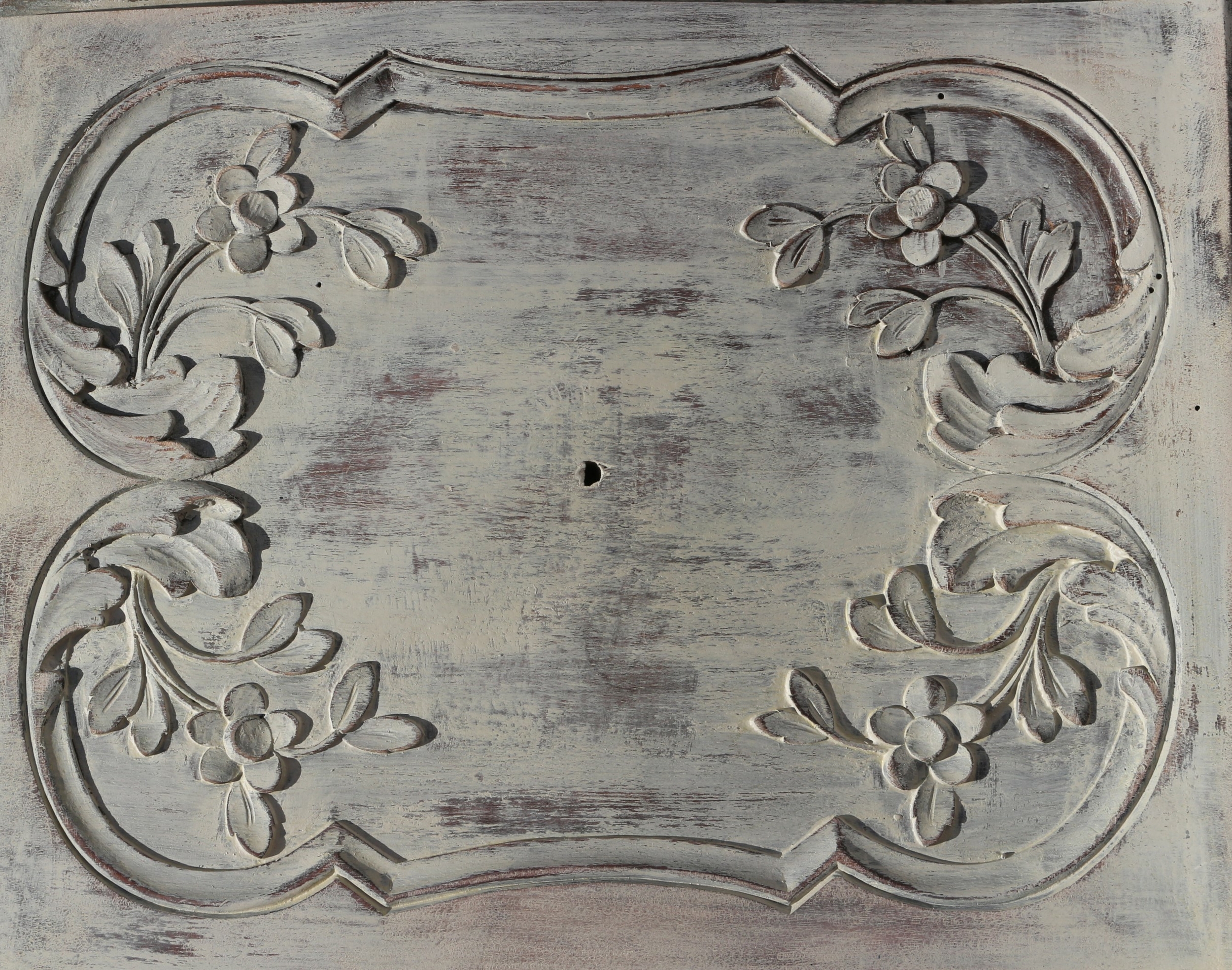 peinture bois flotté sur noyer
