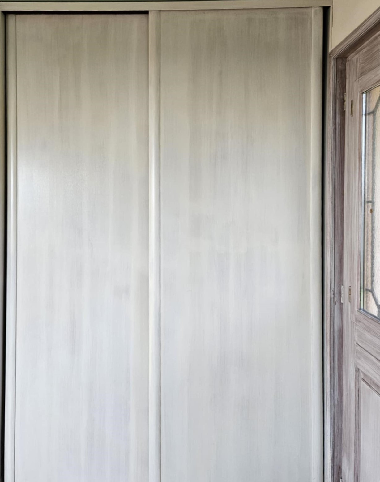 lasure chaulée blanc sur portes vernies