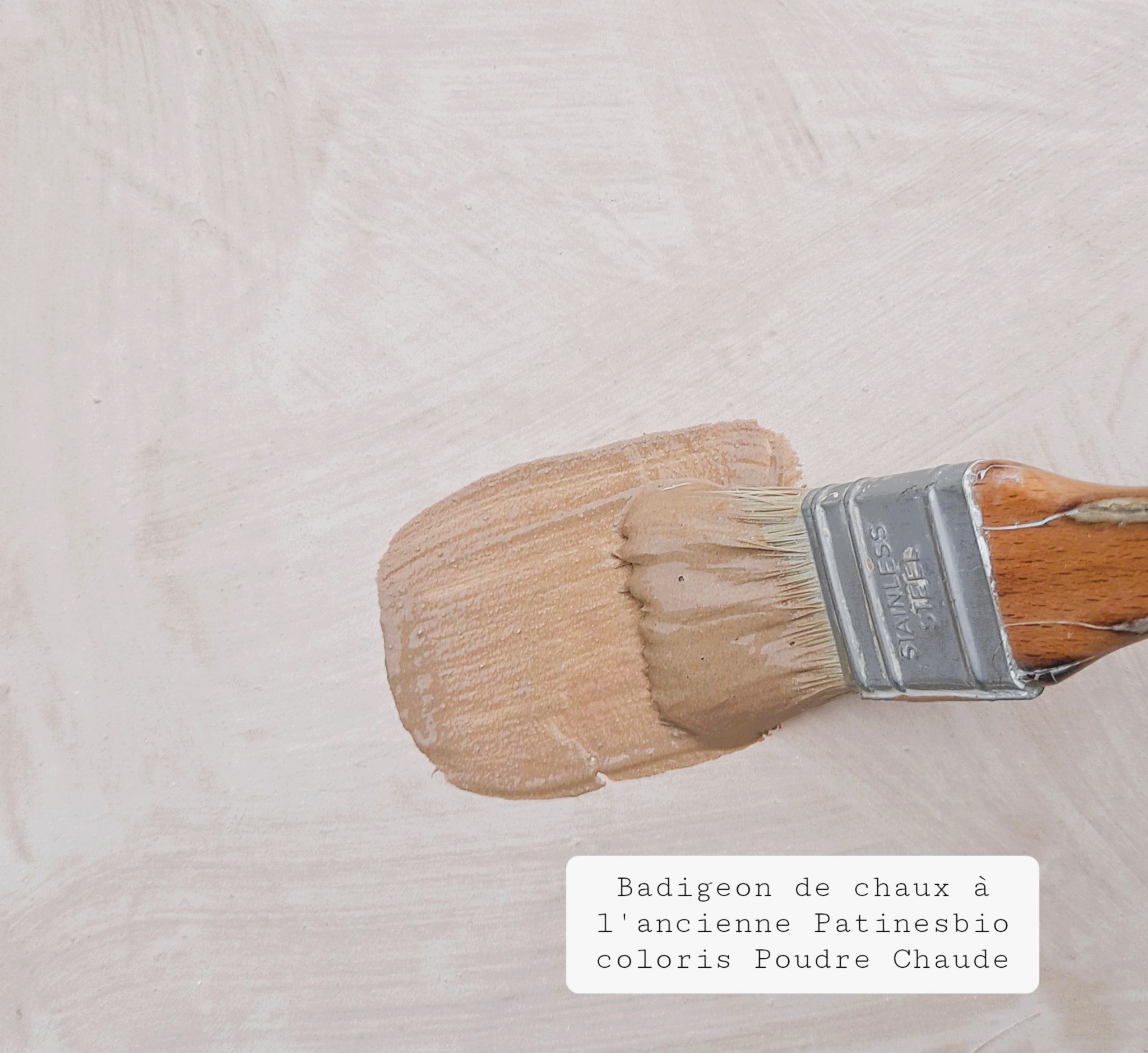 badigeon de chaux Poudre Chaude