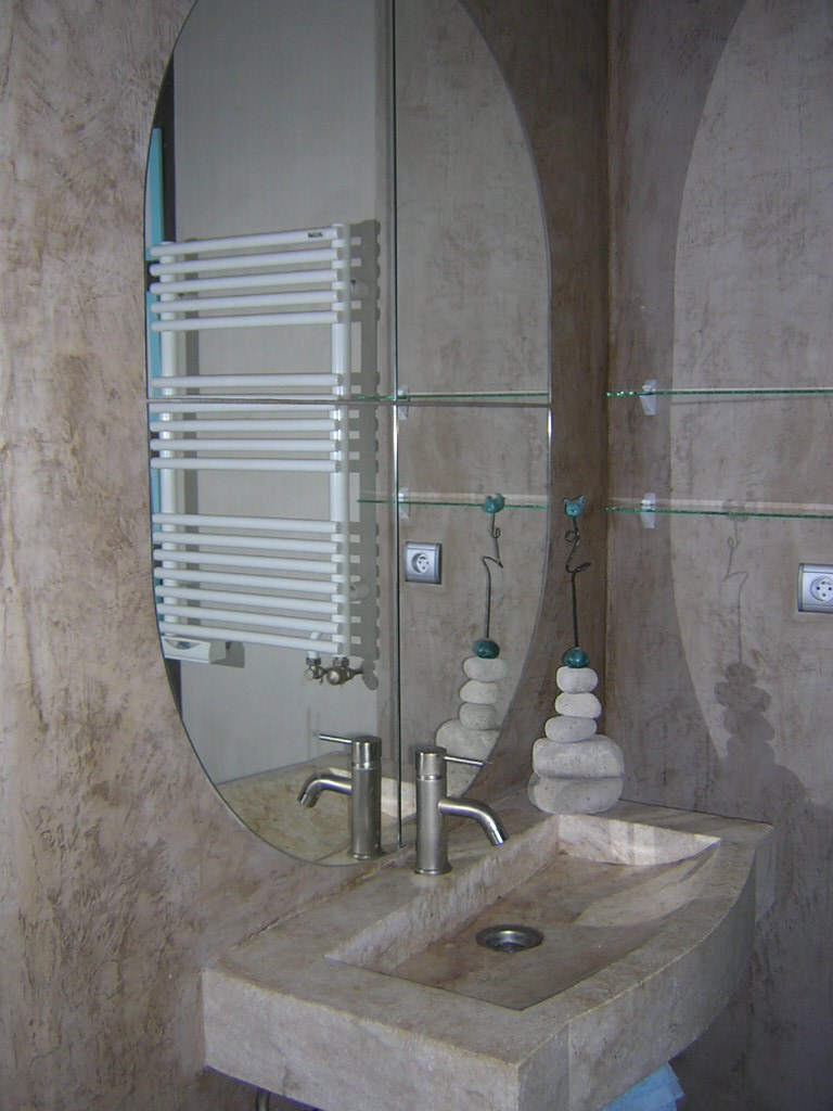 stucco enduit chaux salle de bain