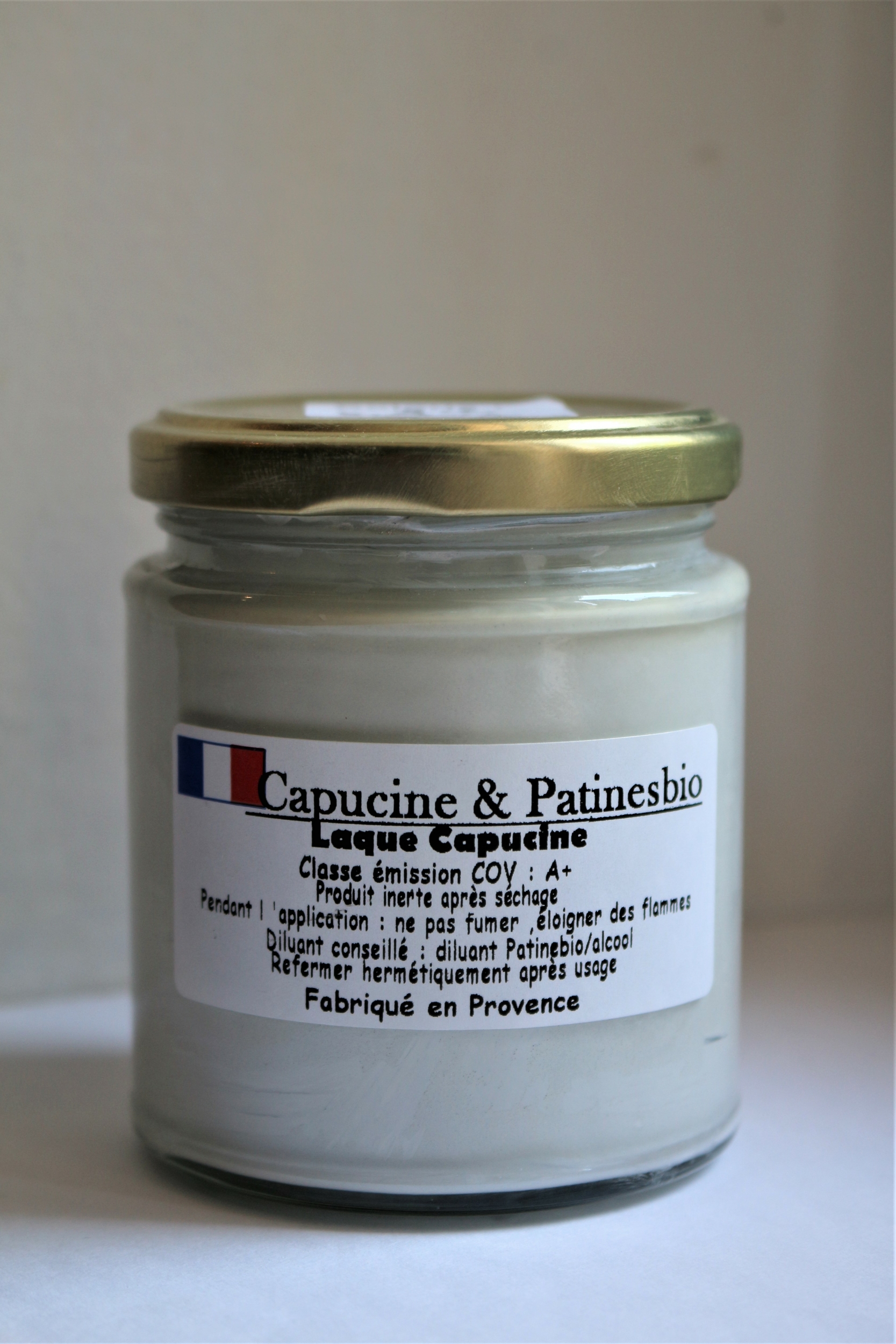 laque naturelle gris soie