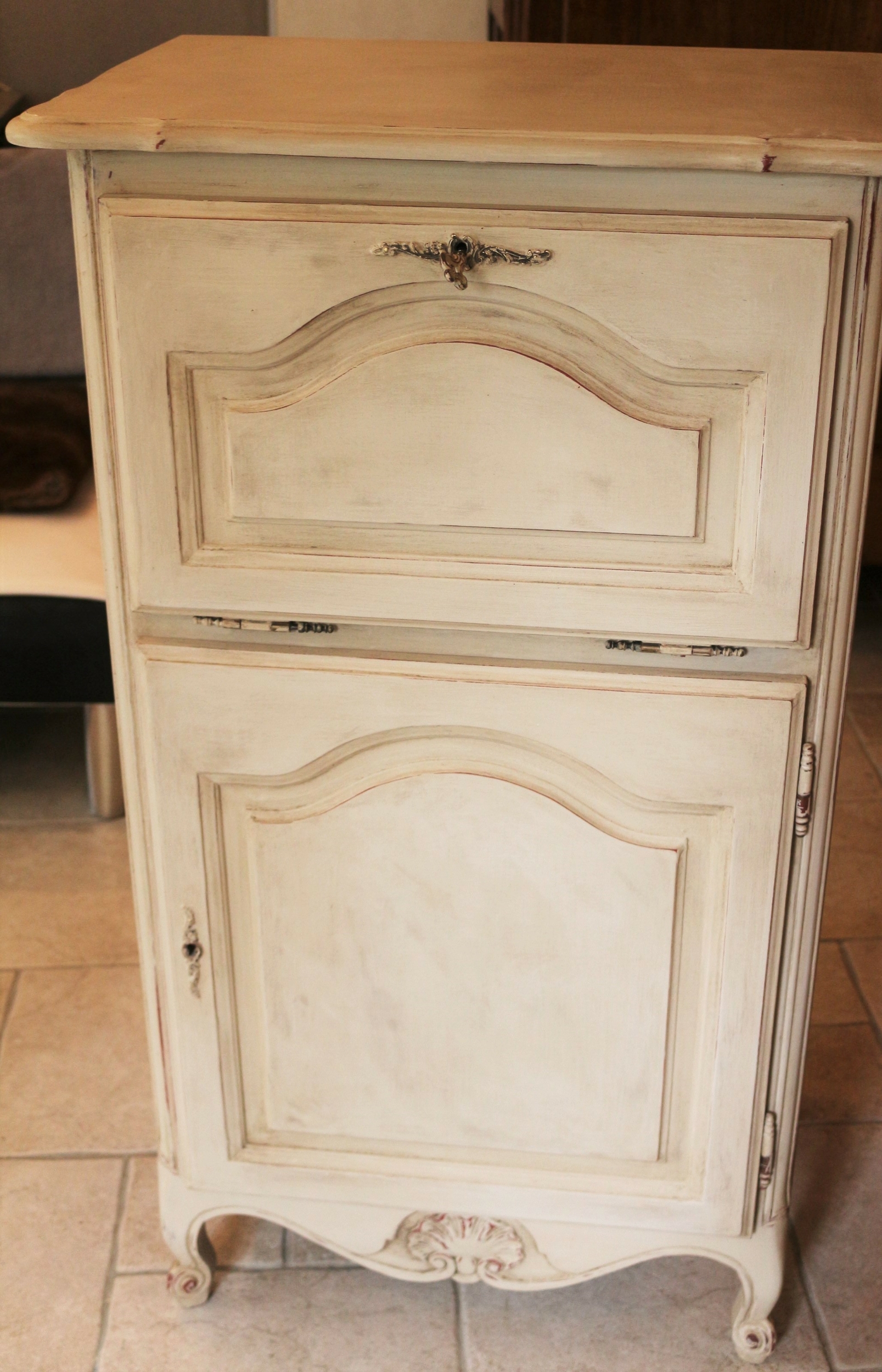 meuble patine en blanc
