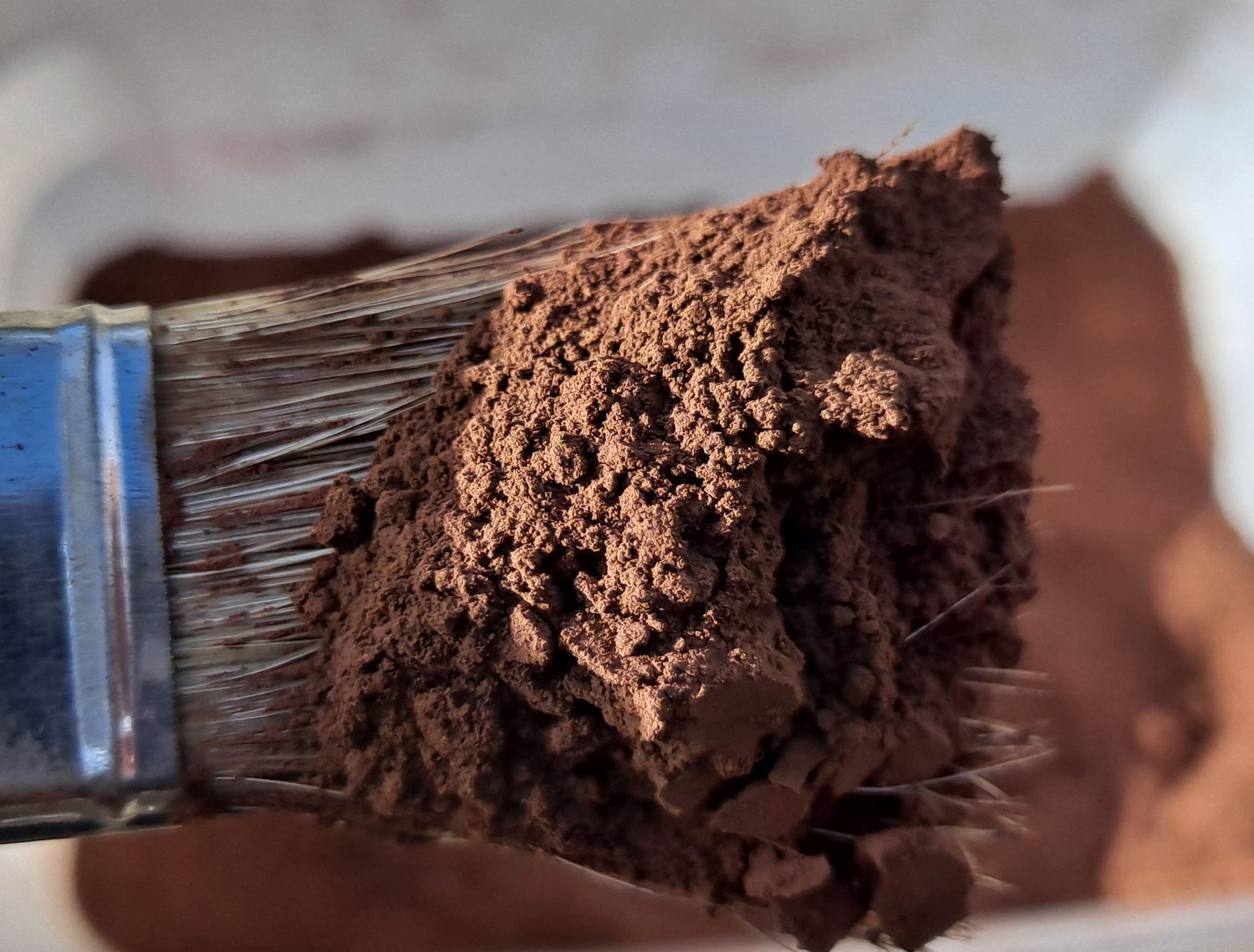 pigment terre d ombre calcinee