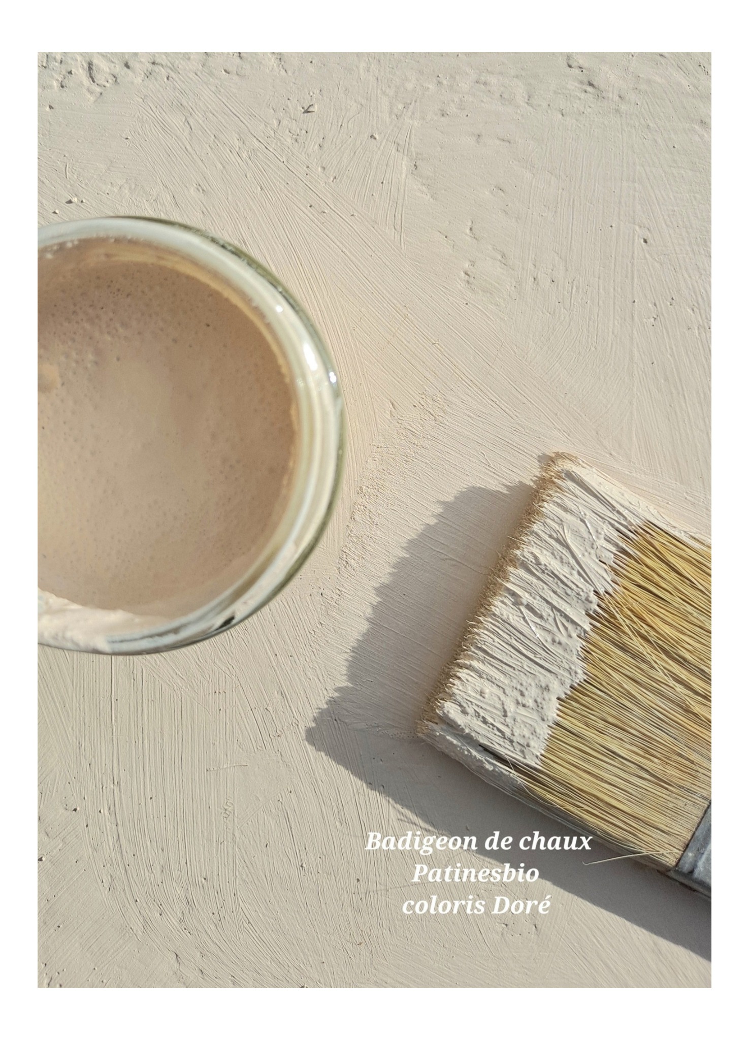peinture de chaux blanc doré