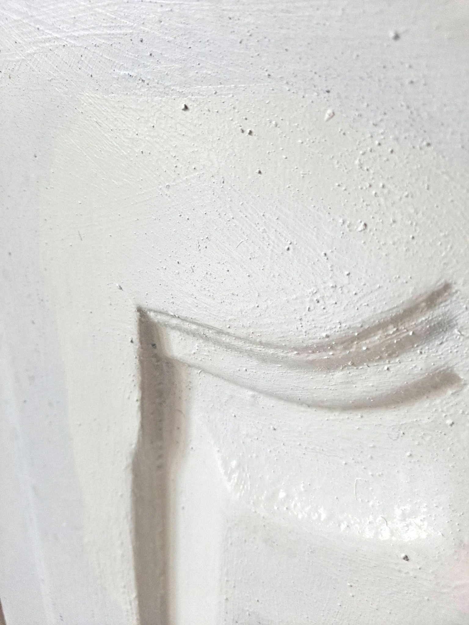 laque naturelle teintee avec terre ombre naturelle