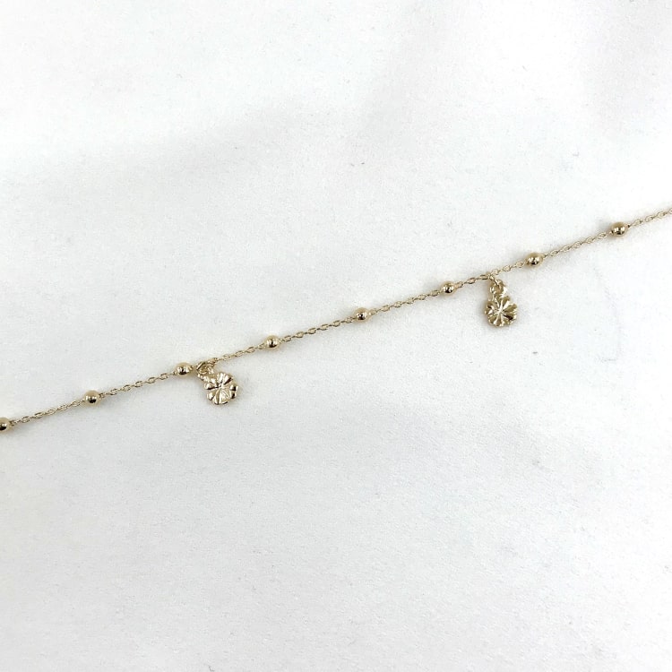 bracelet - chaine de cheville en plaqué or 3 microns, chaine boules et 4 pendentif trèfle à 4 feuilles