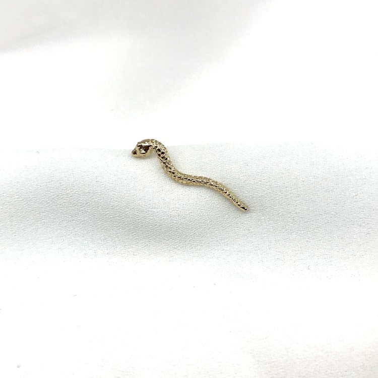 boucle d'oreille montante motif serpent en plaqué or 3 microns