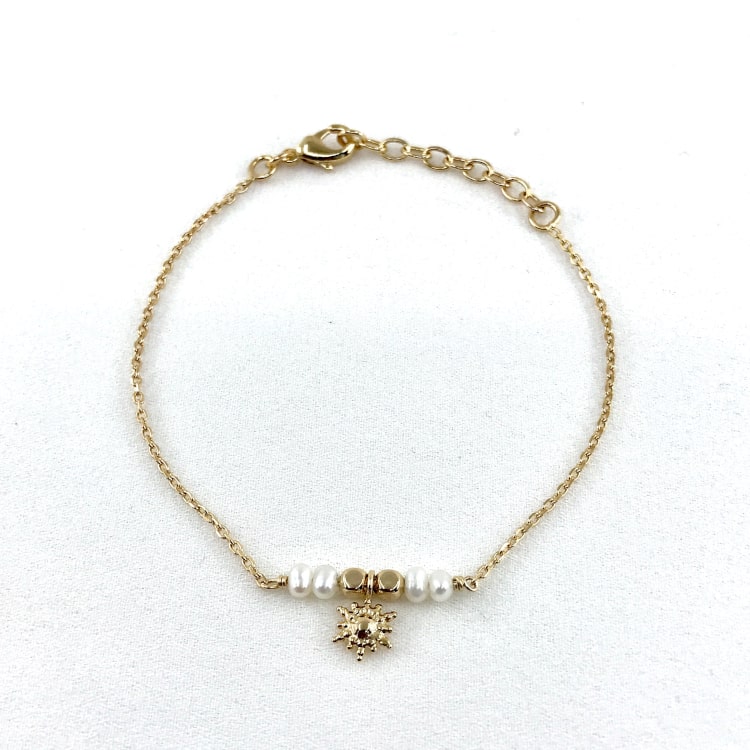 Bracelet Bianca plaqué or soleil perles eau douce perles dorées