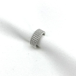 Large bague doreille earcuff en argent 925 rhodié composée de 4 rangs délicatement perlés