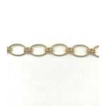 Bracelet Stacy composé de larges mailles ovales torsadées. En plaqué or 3 microns