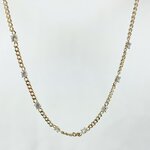 Ambroise: collier en maille gourmette sertie de 8 petits oxydes de zirconium blancs. En plaqué or 3 microns