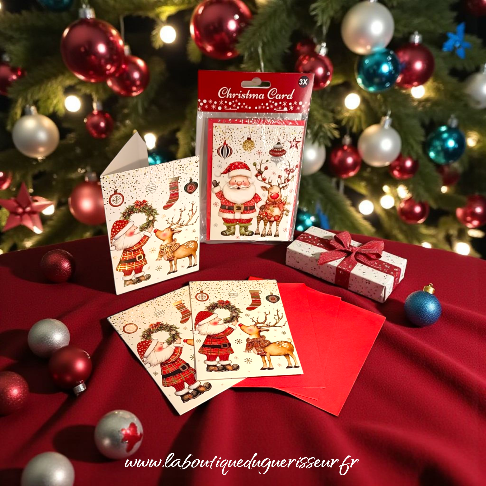 Ensemble de 3 Cartes Père Noël en Relief + 3 Enveloppes Rouges