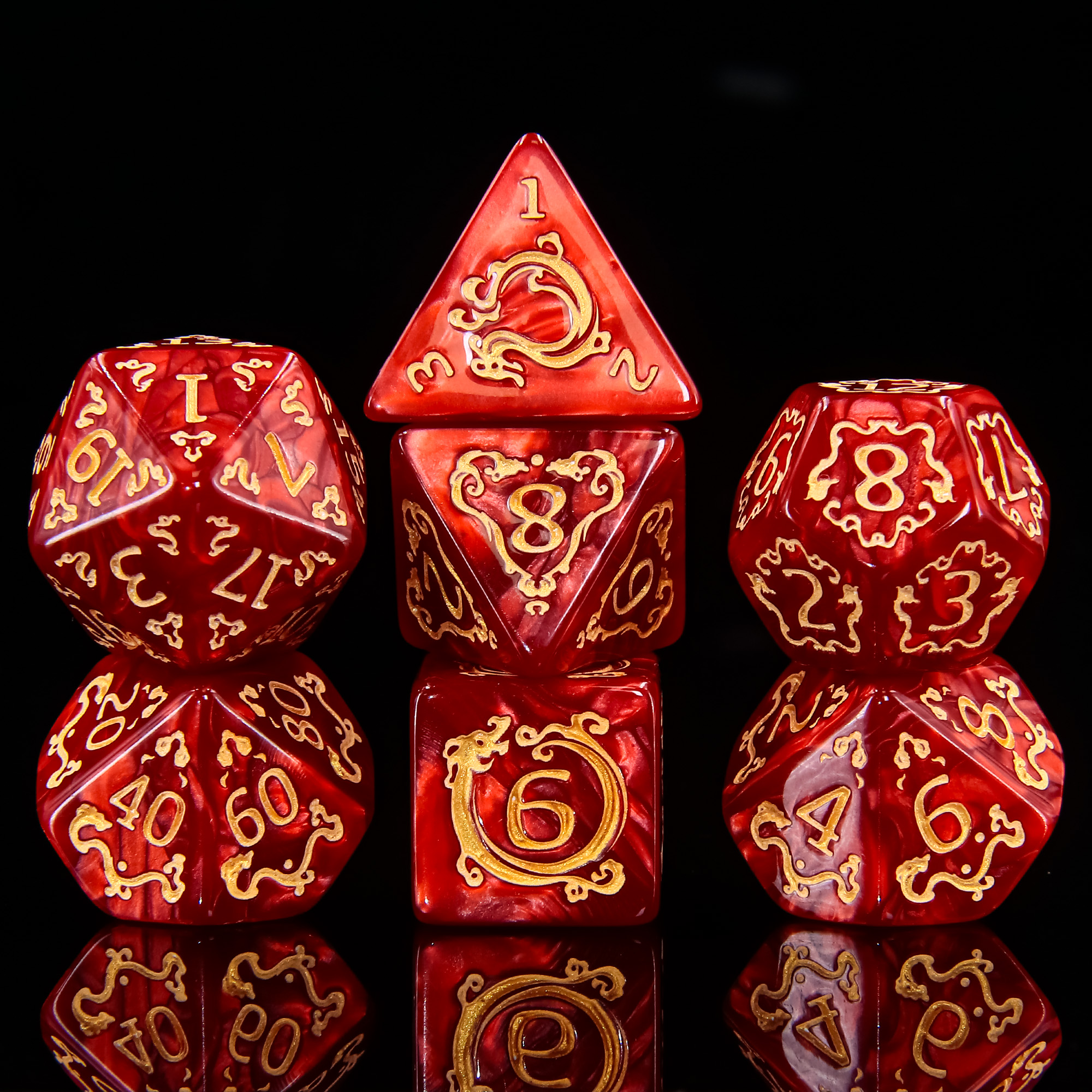hdb-46-lot-de-7-des-en-bo-te-auspicious-clouds-red