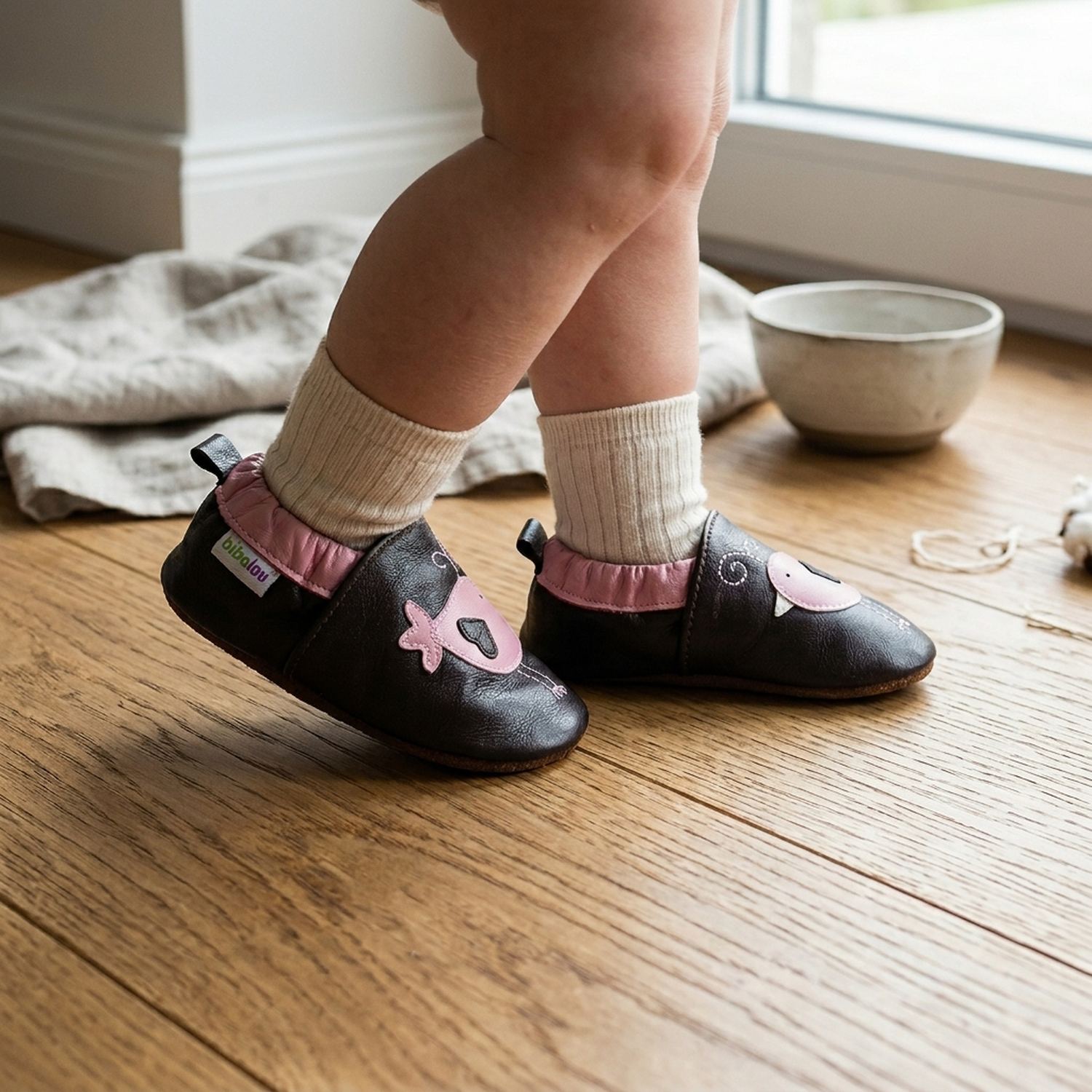 chaussons-bebe-cuir-souple-nid-d-amour-portee-bebe-4