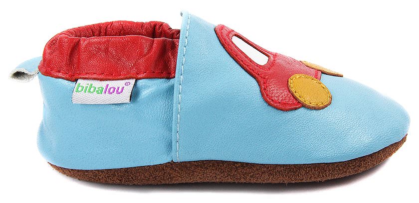 chaussons-bebe-m840-en-voiture-bleu-cote