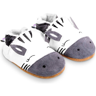 chaussons-bebe-cuir-souple-fourres-eugene-le-zebre-fond-blanc-1