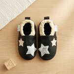 chaussons-bebe-cuir-souple-la-tete-dans-les-etoiles-vue-dessus-2