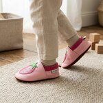 chaussons-bebe-cuir-souple-fraises-gourmandes-portee-bebe-6