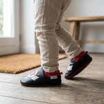 chaussons-bebe-cuir-souple-super-heros-portee-bebe-entier-2