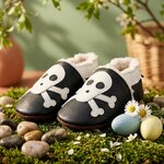 chaussons-bebe-cuir-souple-fourres-rock-n-roll-squelette-mise-en-scene-paques-5