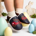 chaussons-bebe-cuir-souple-fourres-beau-comme-un-camion-portee-bebe-4