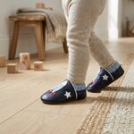 chaussons-bebe-cuir-souple-fourres-fusee-spatiale-portee-bebe-4