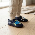 chaussons-bebe-cuir-souple-gaston-le-poisson-portee-bebe-2