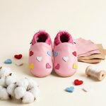 chaussons-bebe-cuir-souple-mini-coeurs-vue-arriere-4