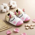 chaussons-bebe-cuir-souple-princesse-licorne-mise-en-scene-atelier-3