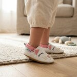 chaussons-bebe-cuir-souple-madame-chat-portee-bebe-6