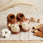 chaussons-bebe-cuir-souple-coco-le-singe-mise-en-scene-atelier-3
