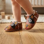 chaussons-bebe-cuir-souple-fourres-georges-le-bouledogue-portee-bebe-4