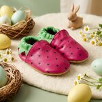chaussons-bebe-cuir-souple-amene-ta-fraise-mise-en-scene-paques-5