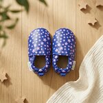 chaussons-bebe-cuir-souple-imprime-etoiles-mauves-vue-dessus-6